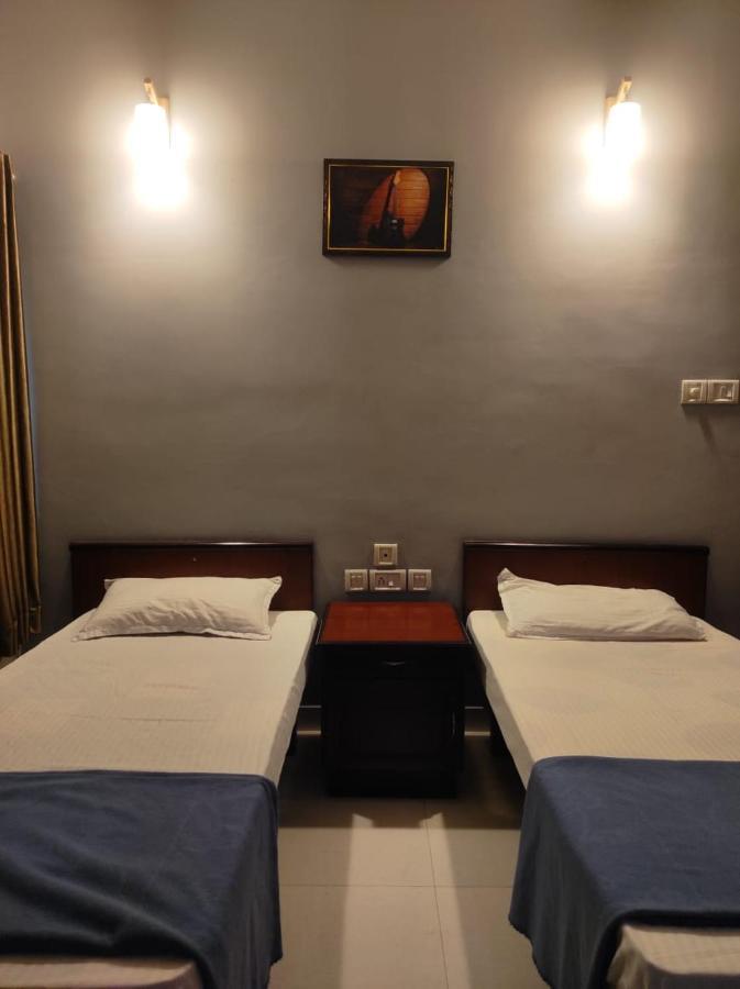 Orkuz Residency Apartman Kochi Kültér fotó