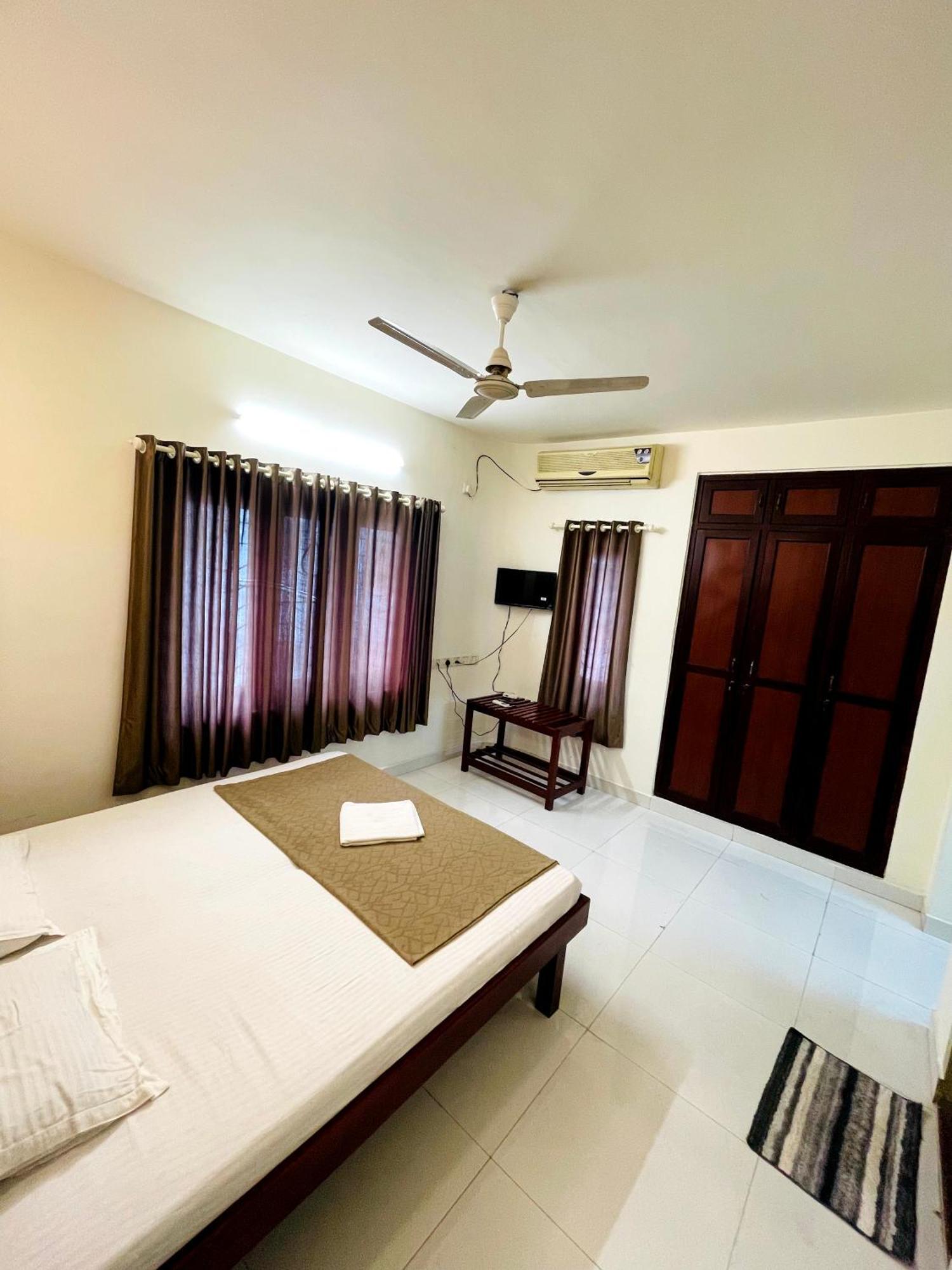 Orkuz Residency Apartman Kochi Kültér fotó